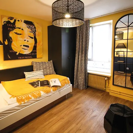 Hotel Roses-3